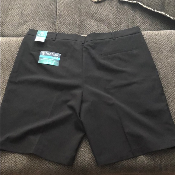 Pro tour shorts - Picture 2 of 4